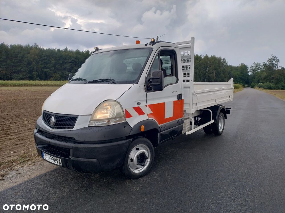 Renault Mascot - 2