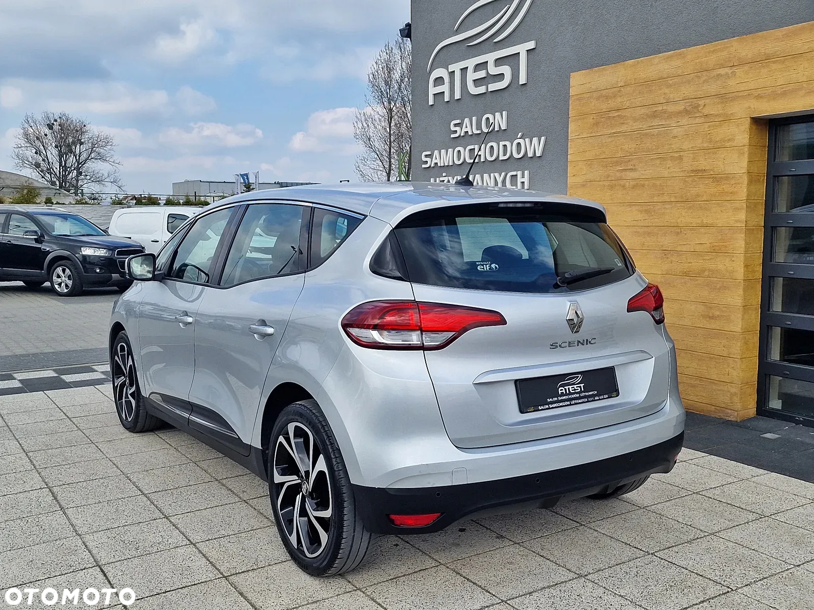 Renault Scenic 1.5 dCi Bose EDC - 4