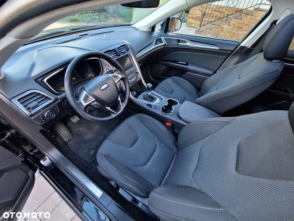 Ford Mondeo 2.0 TDCi STart-Stopp Titanium - 8
