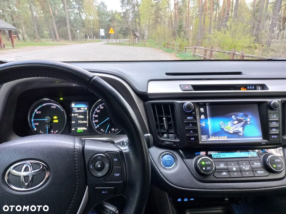 Toyota RAV4 Hybrid Premium 4x2 - 14