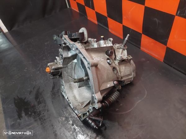 Caixa Velocidades  Peugeot Partner Tepee - 3