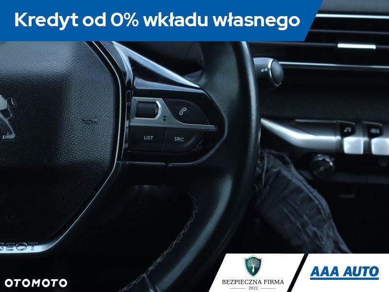 Peugeot 5008 - 25