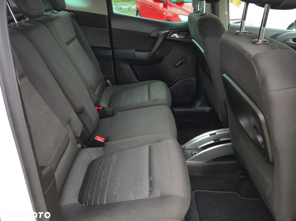 Opel Meriva 1.4 Innovation - 24