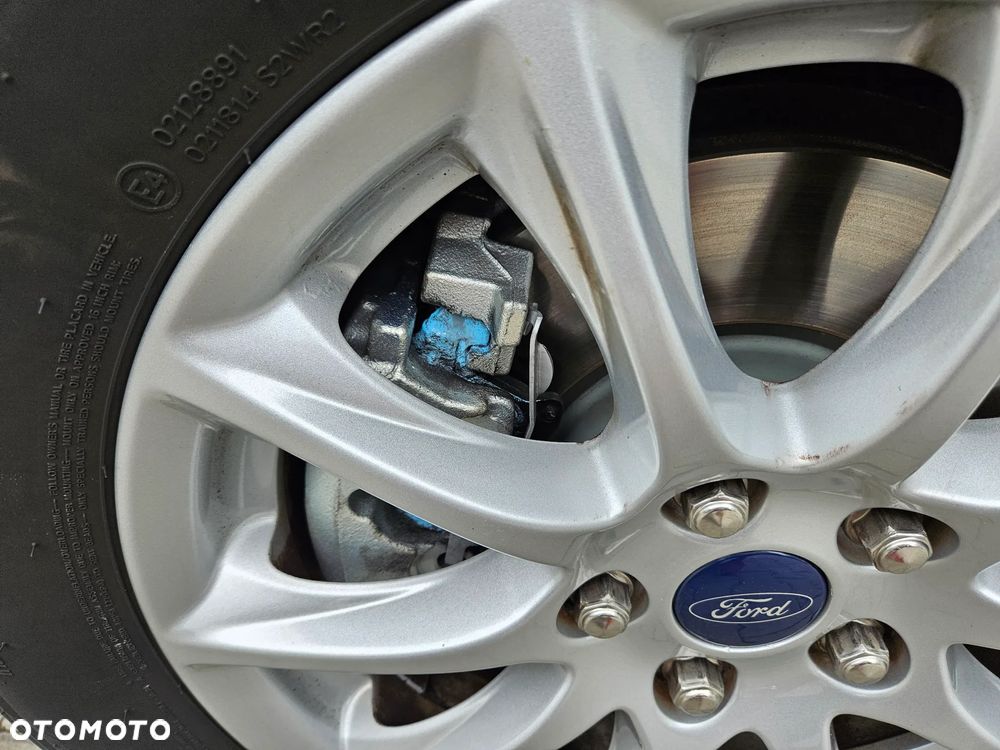 Ford Mondeo - 29