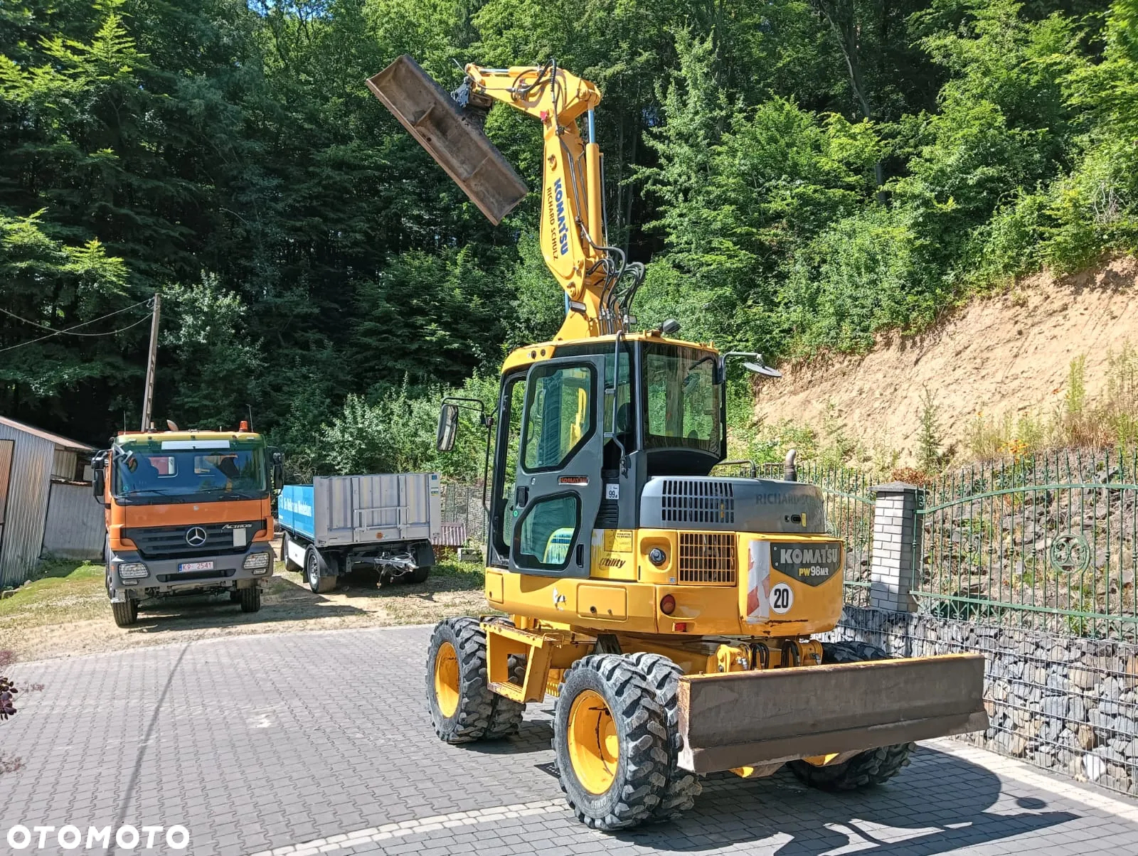 Komatsu PW98MR | 2012 r | 10 ton | koparka kołowa koparka obrotowa - 8