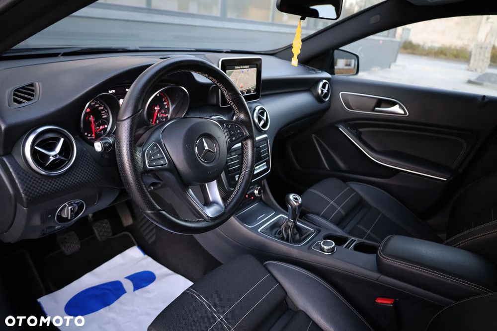 Mercedes-Benz Klasa A 200 Style - 17