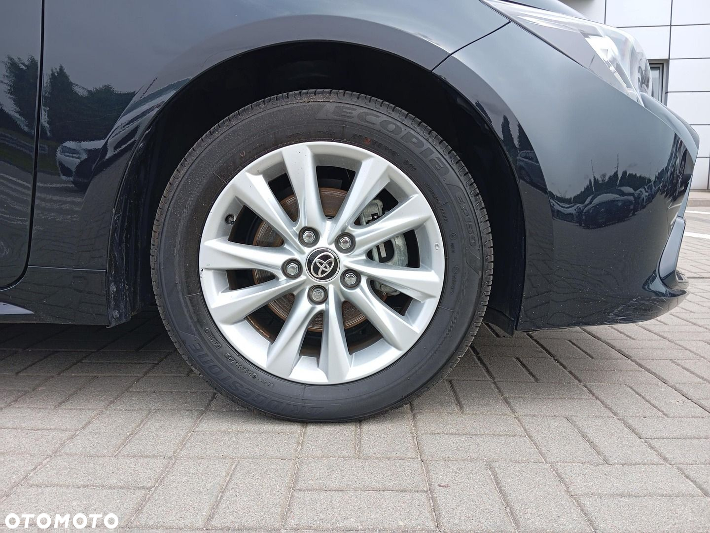 Toyota Corolla - 14