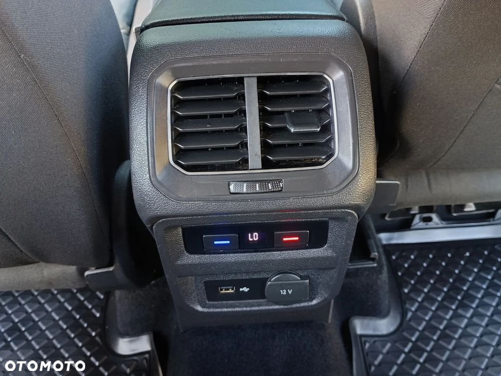 Volkswagen Tiguan Allspace - 27