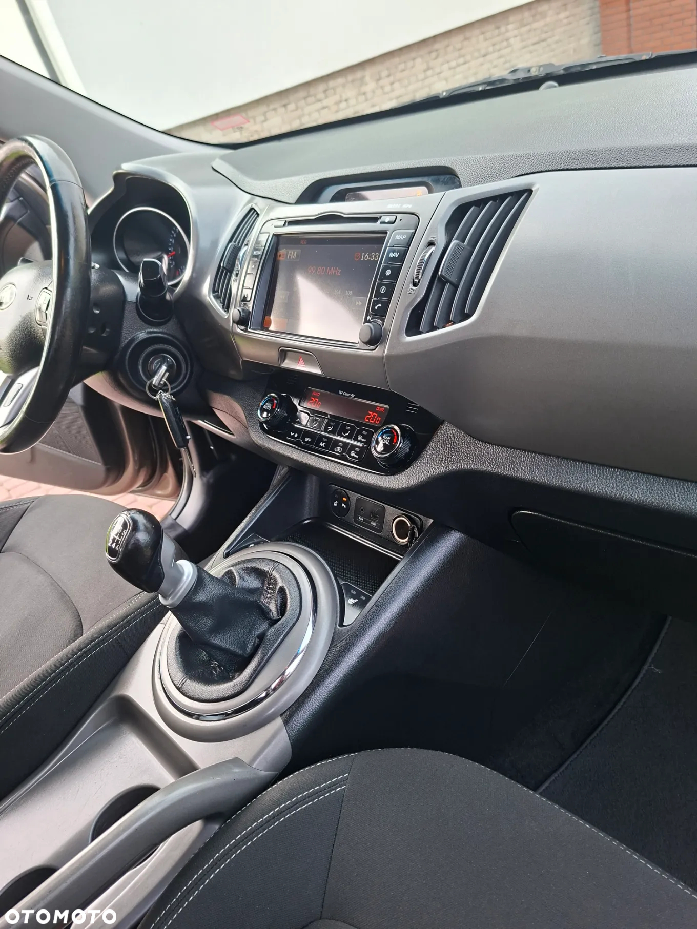 Kia Sportage 1.6 GDI Business Line L 2WD - 12
