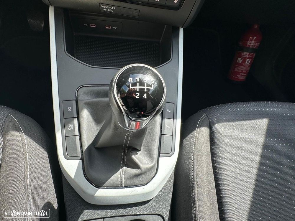 SEAT Arona — fotografia 17