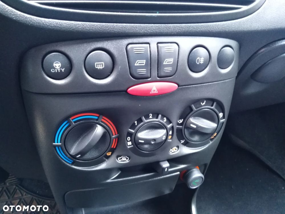 Fiat Punto 1.2 8V Active - 7