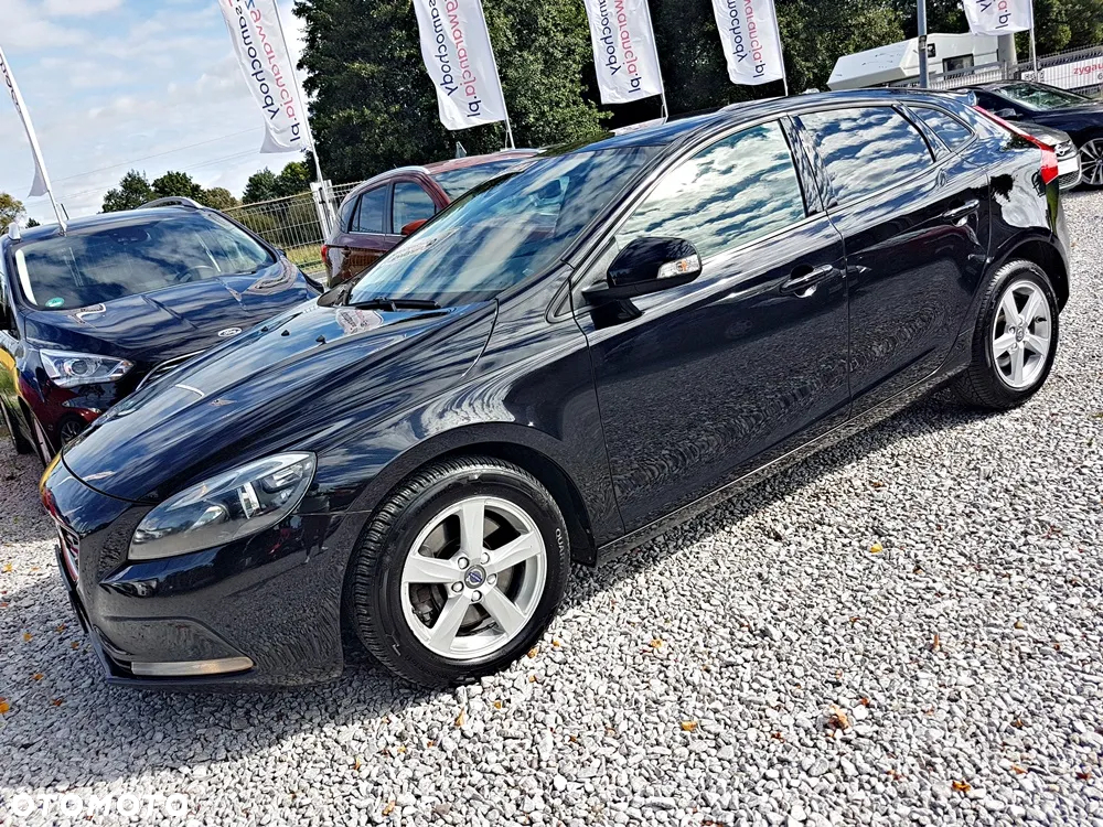 Volvo V40 D3 Kinetic - 23