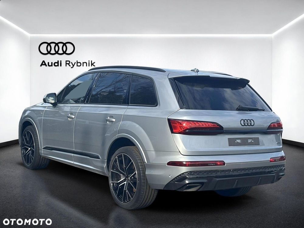 Audi Q7 - 4