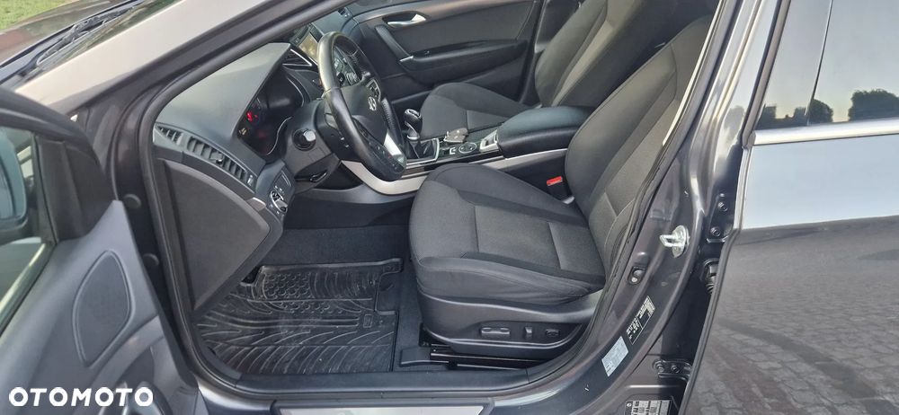 Hyundai i40 2.0 GDI Premium - 19