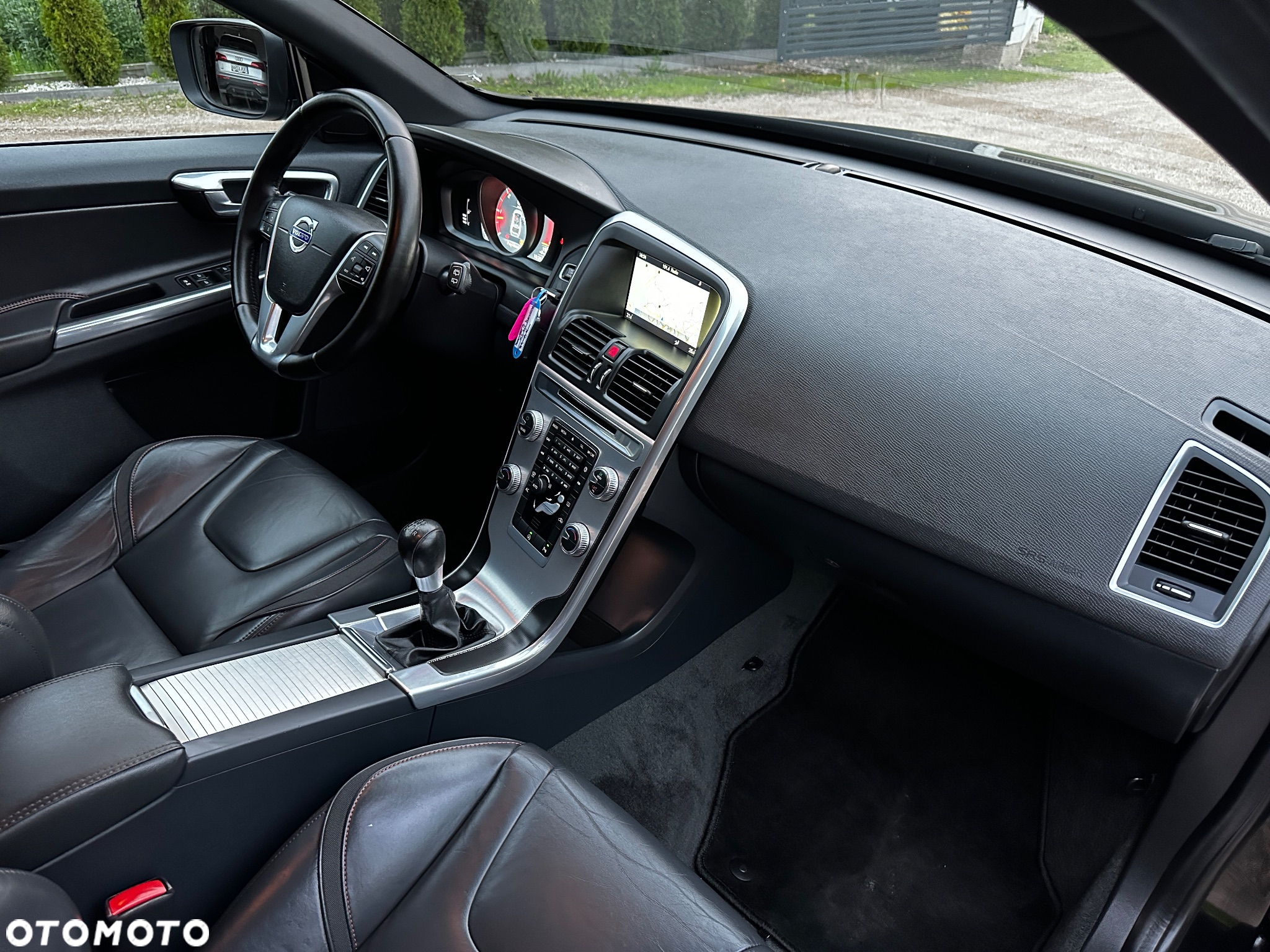 Volvo XC 60 D3 Ocean Race - 32