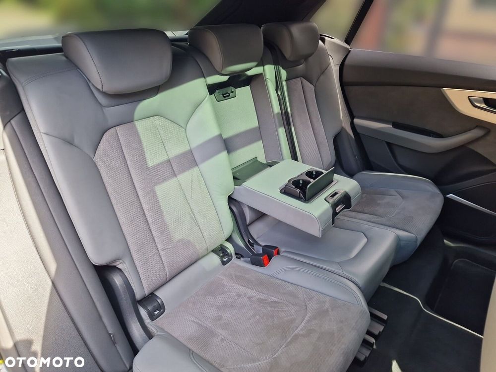 Audi Q8 60 TFSI e Quattro Tiptronic - 24