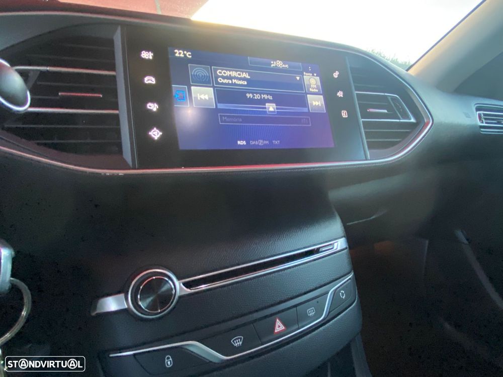 Peugeot 308 SW 1.6 BlueHDi GT Line - 12