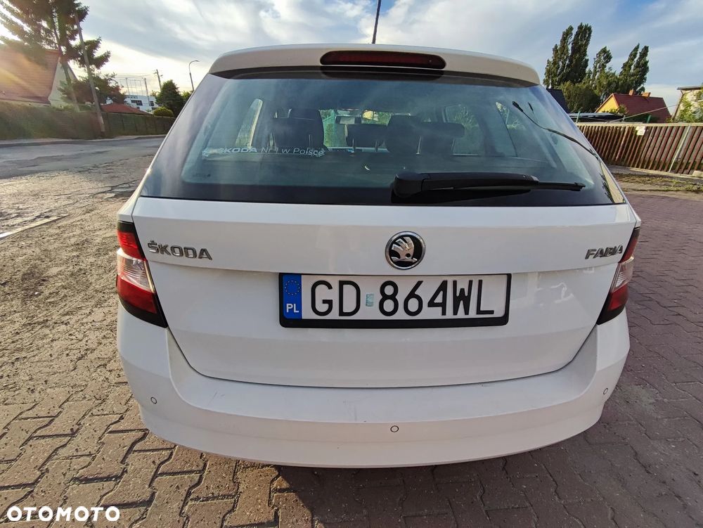 Skoda Fabia 1.2 TSI Active - 8