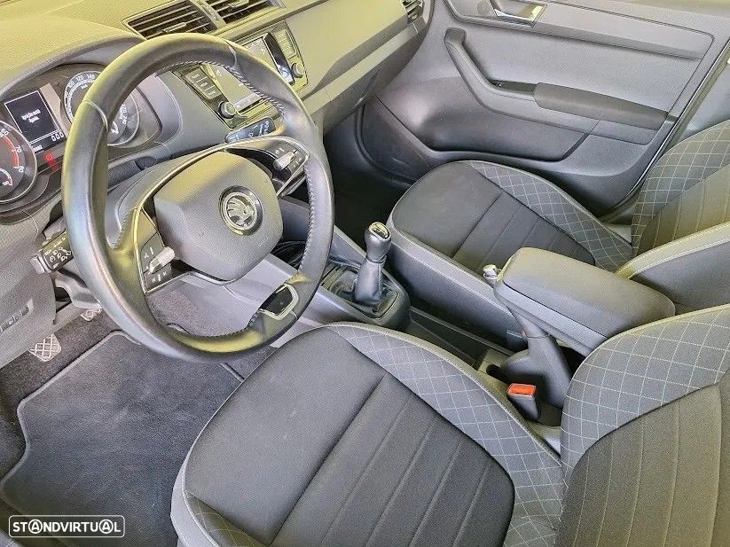 Skoda Fabia Break 1.0 TSI Ambition - 4