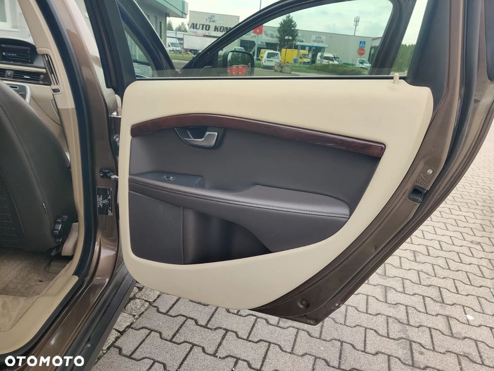 Volvo XC 70 D4 Drive-E Momentum - 19