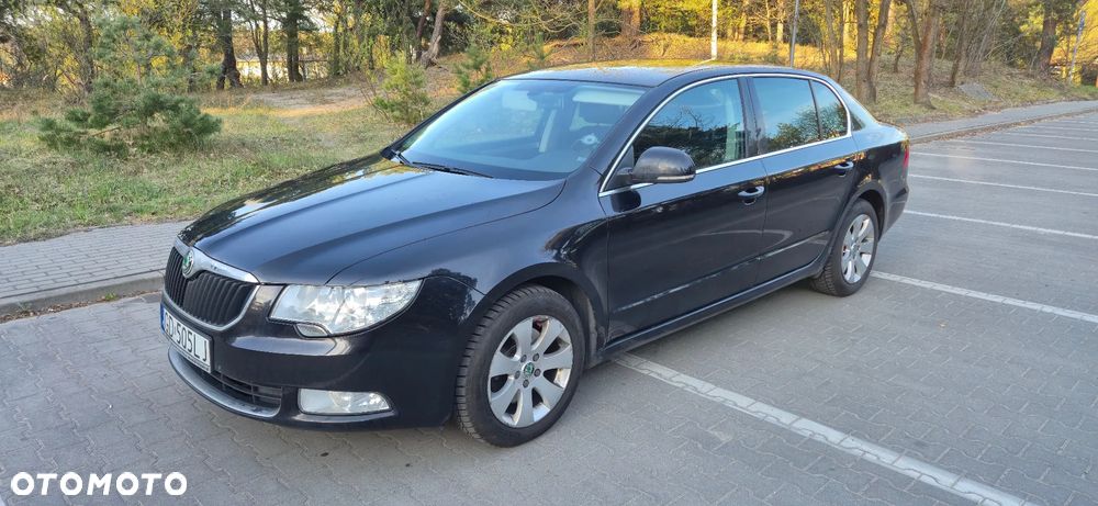 Skoda Superb 2.0 TDI Ambition - 2