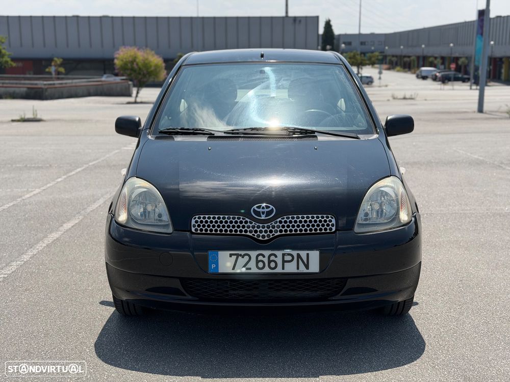 Toyota Yaris 1.0 Base - 10
