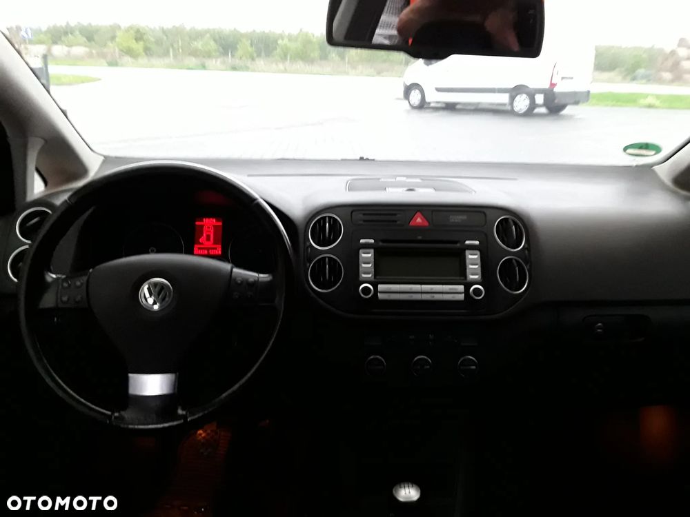 Volkswagen Golf Plus 1.9 TDI Comfortline - 12