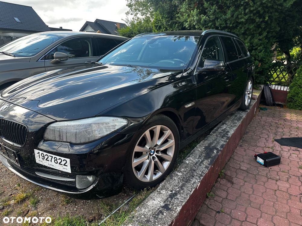 BMW Seria 5 530d Sport-Aut - 3