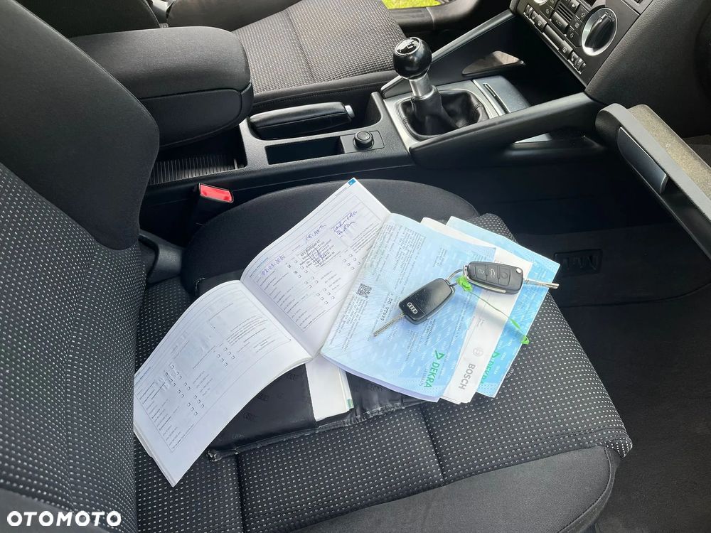 Audi A3 Sportback 1.6 S line Sportpaket plus - 5