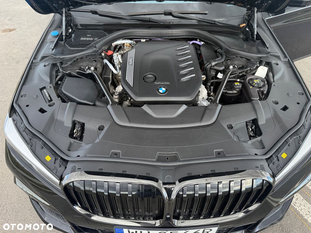 BMW Seria 7 730d xDrive - 13