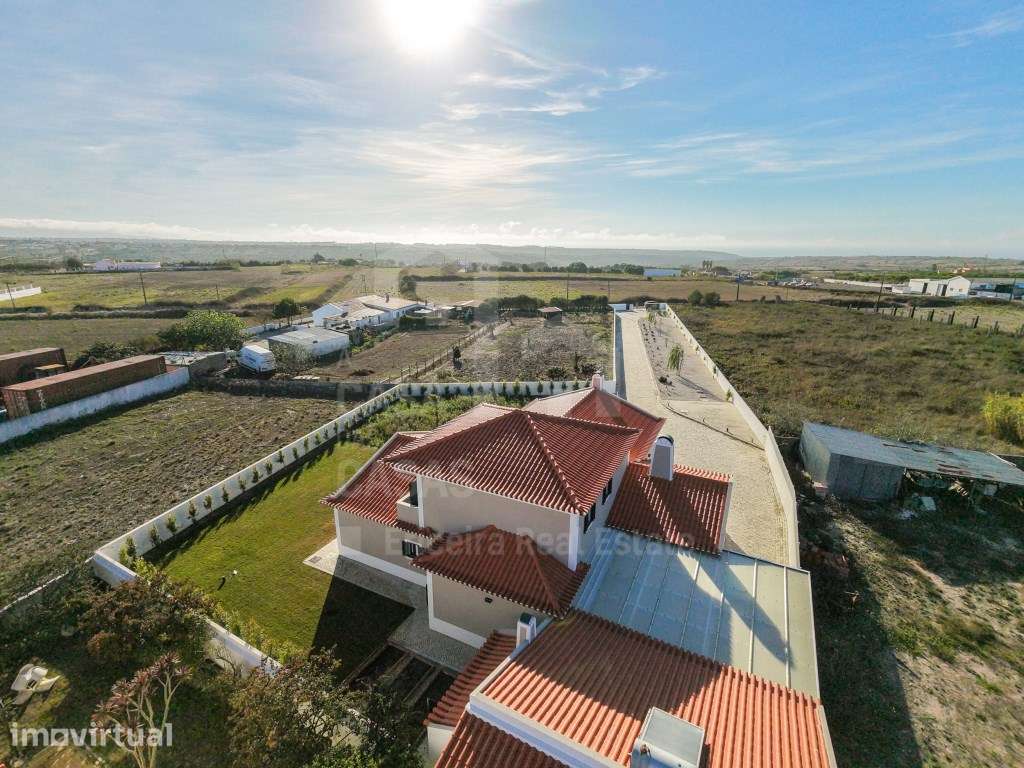 Vende Moradia T5 - Ericeira 12 km, A Casa das Casas - Grande imagem: 3/43