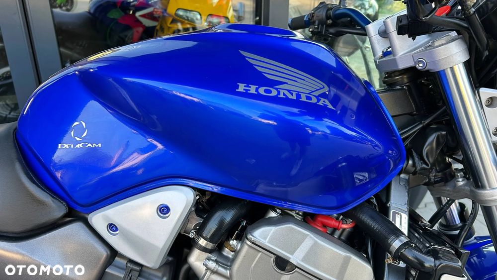 Honda Hornet - 19