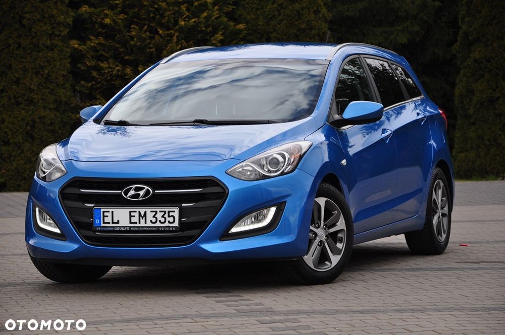 Hyundai i30 i30cw 1.4 Edition Plus - 1