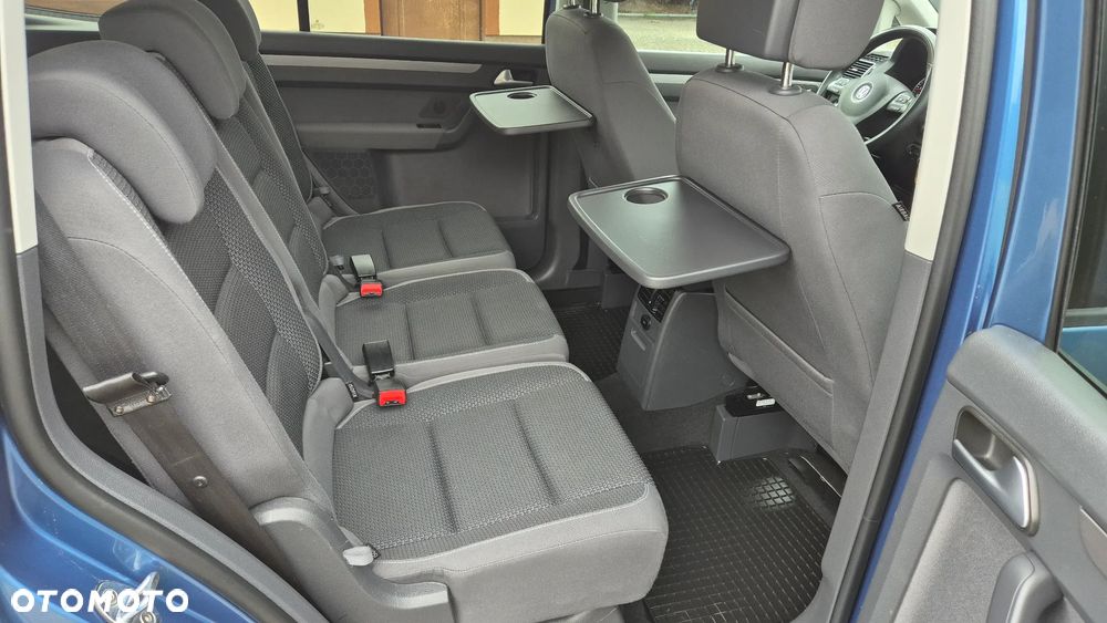 Volkswagen Touran 1.6 TDI DPF Highline - 23