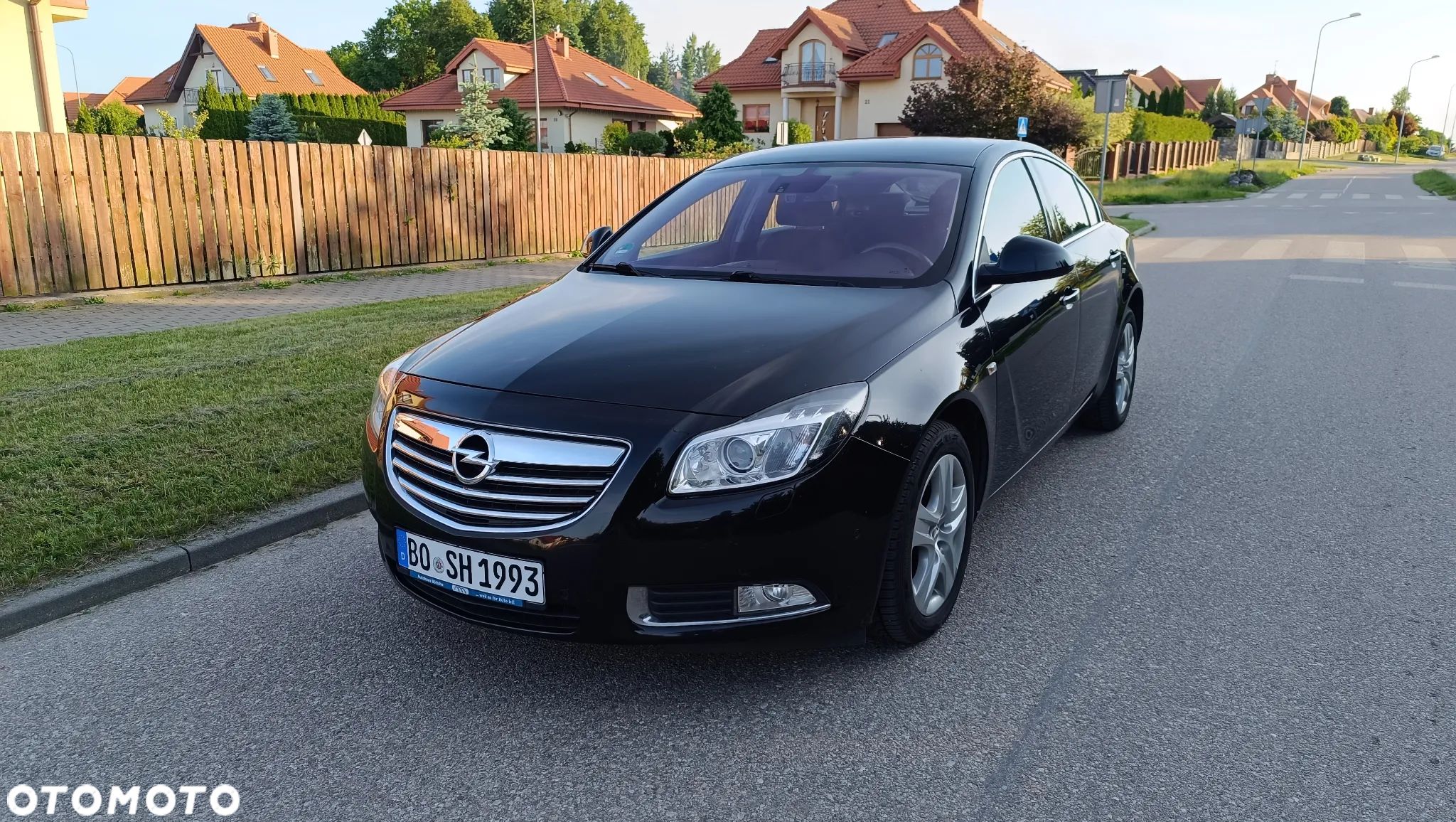 Opel Insignia 1.8 Edition - 1