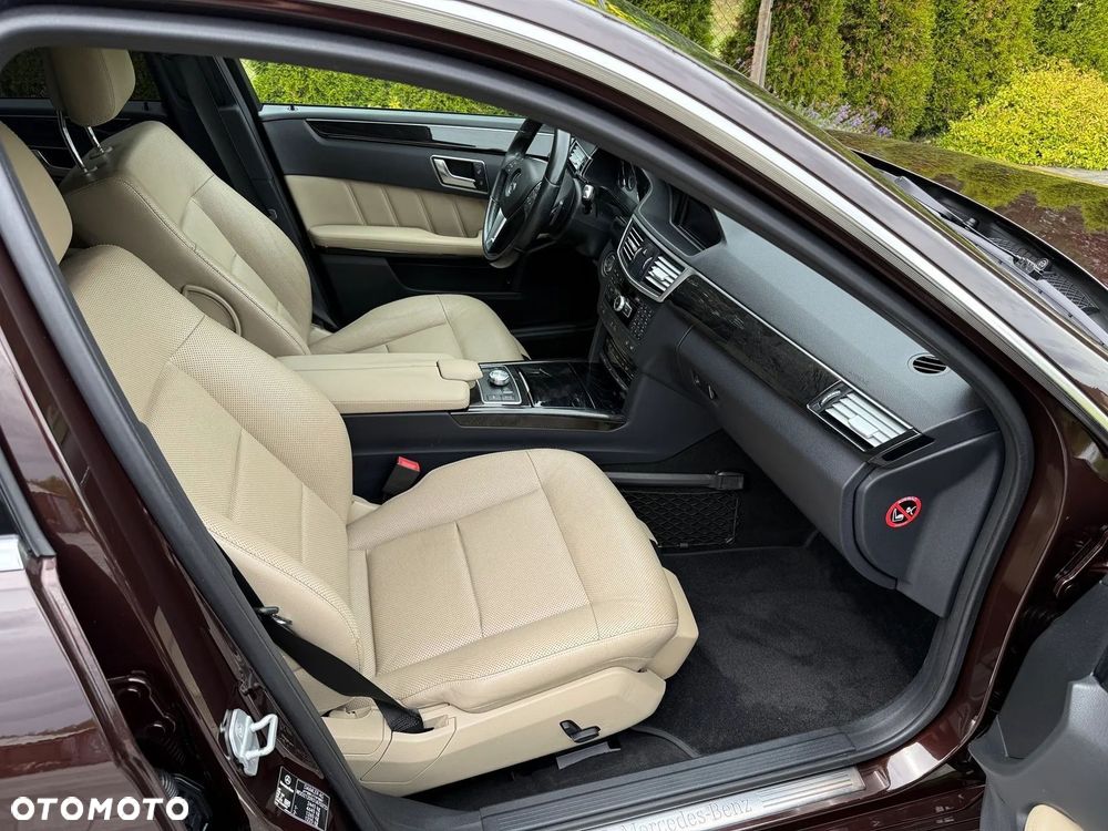 Mercedes-Benz Klasa E 350 CDI 4-Matic BlueEff Avantgarde - 25