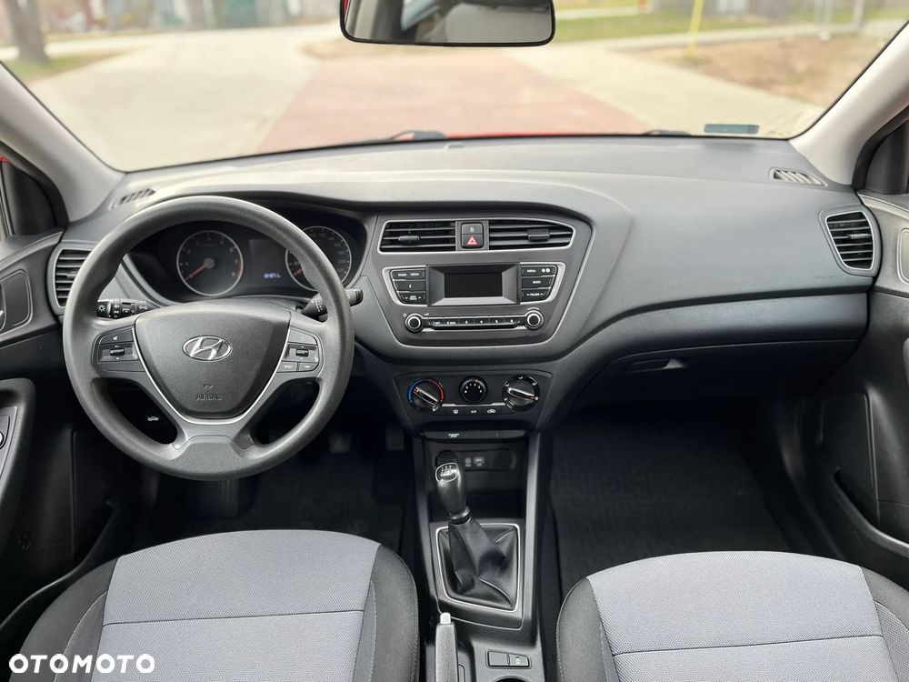 Hyundai i20 1.2 Classic Plus - 9