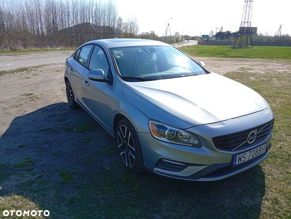 Volvo S60 T5 Geartronic Momentum - 3