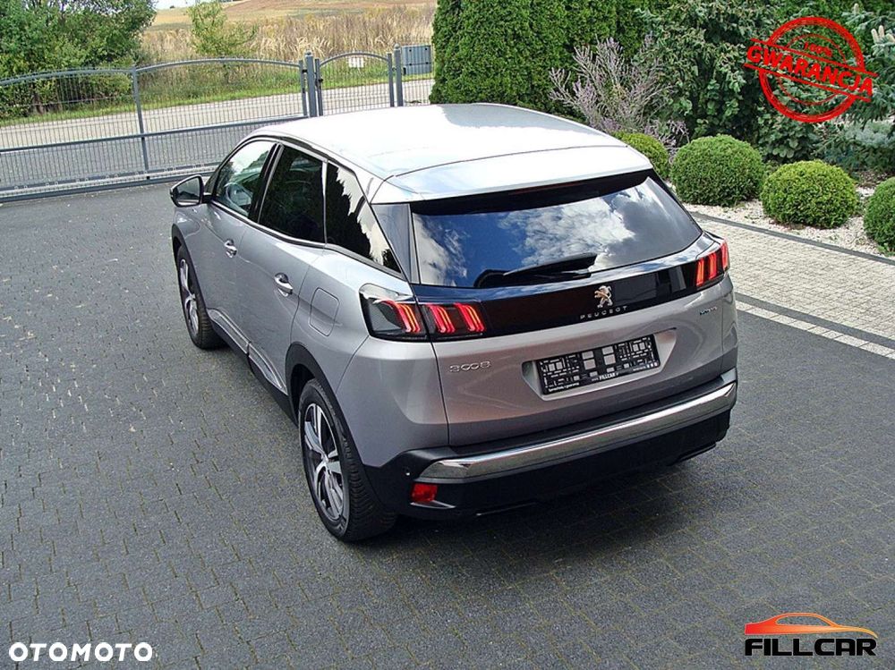 Peugeot 3008 1.6 PureTech Hybrid PHEV Allure S&S EAT8 - 31