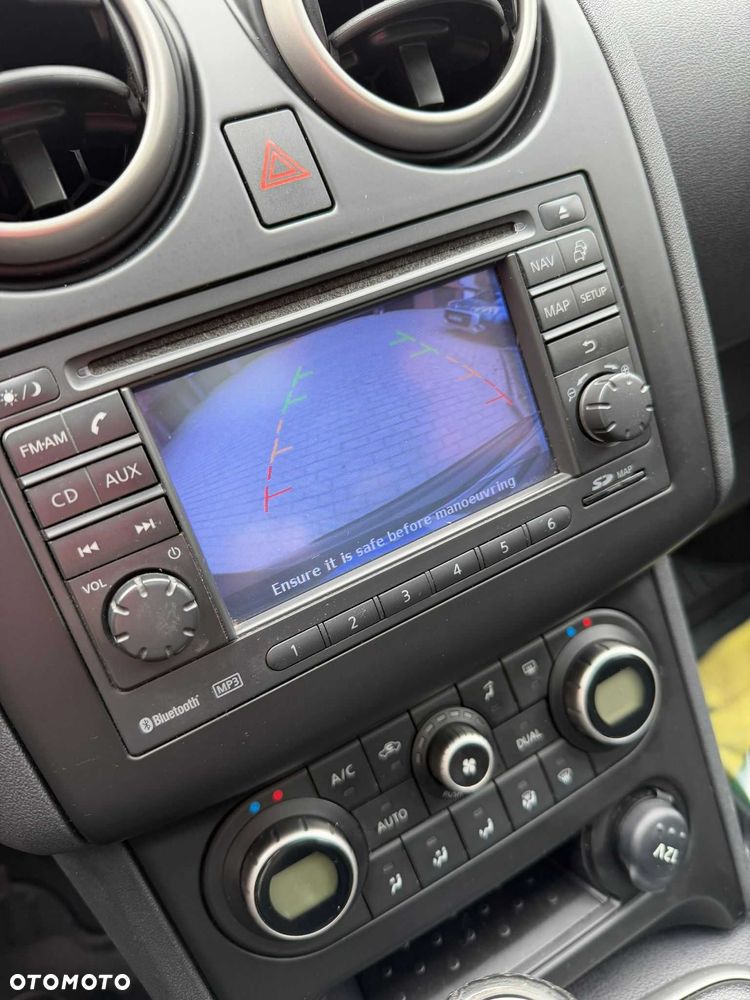 Nissan Qashqai+2 - 5