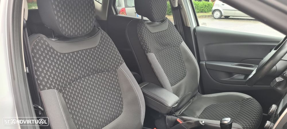 Renault Captur 0.9 TCE Exclusive - 10