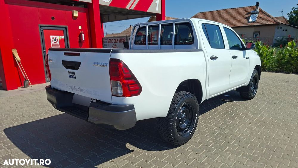 Toyota Hilux - 9