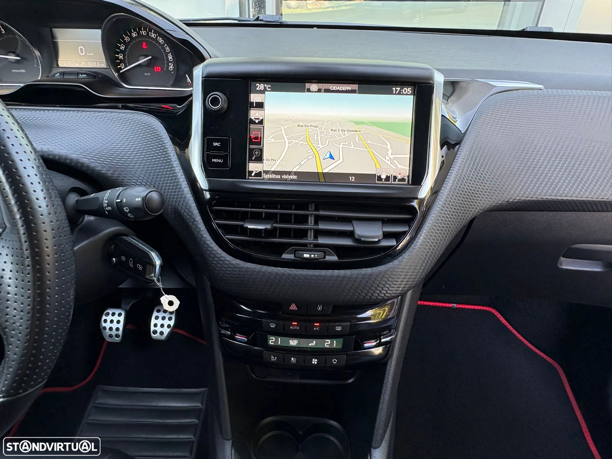 Peugeot 208 1.2 PureTech GT Line - 14