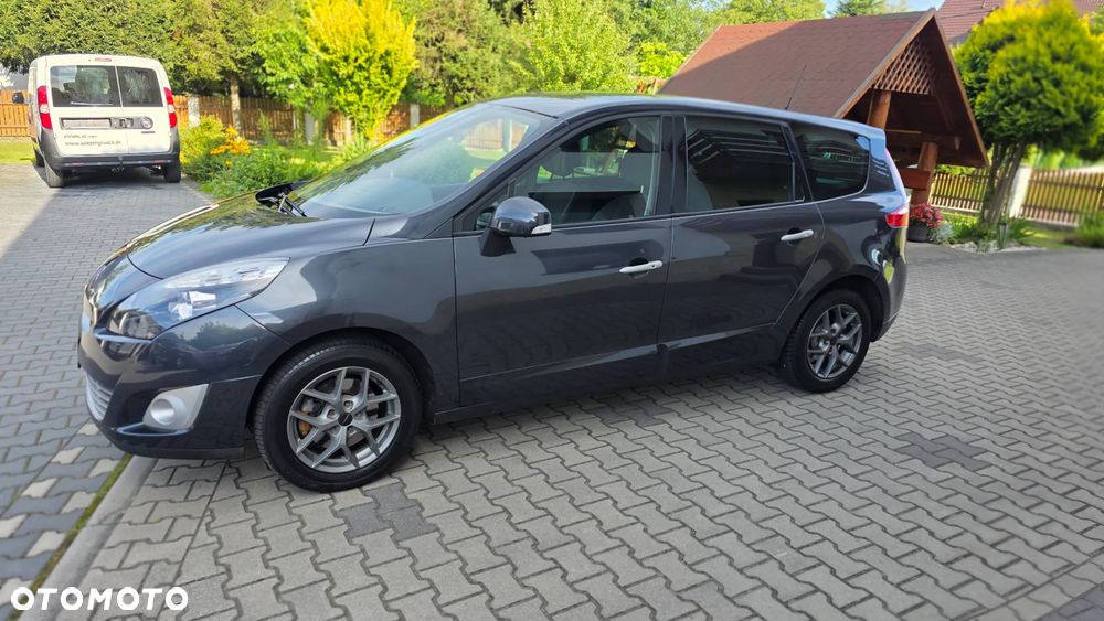 Renault Grand Scenic 1.6 16V 110 Authentique - 11