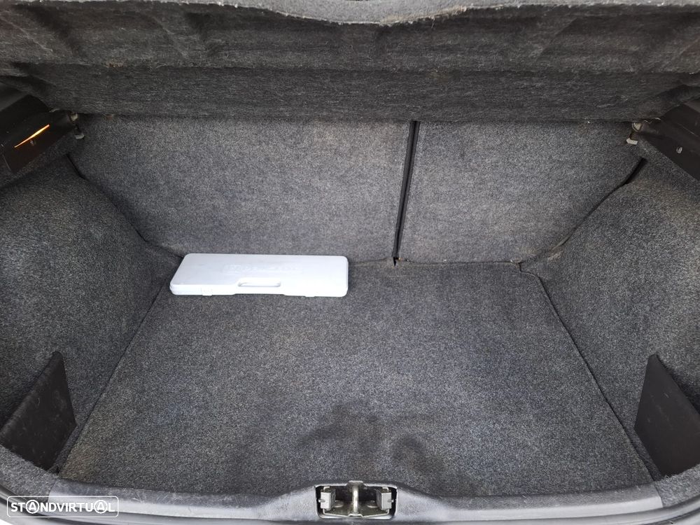 Peugeot 307 1.4 HDi XT Premium - 8
