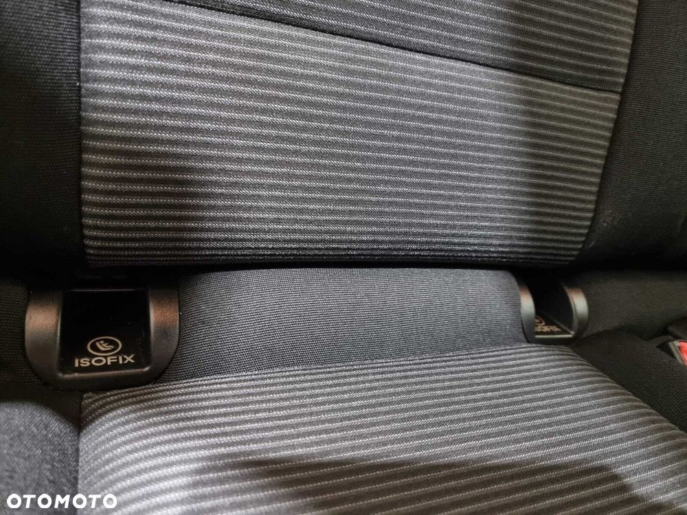 Mercedes-Benz Klasa B - 31