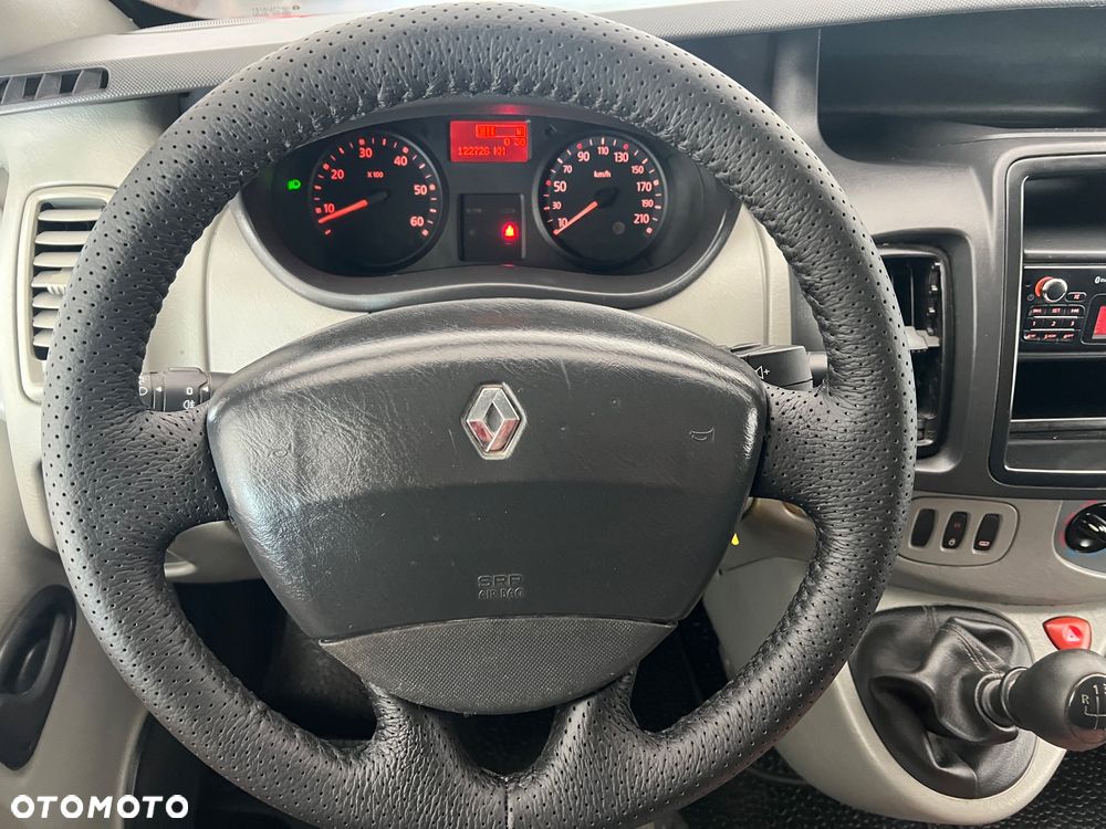 Renault Trafic - 31