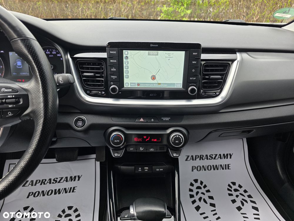 Kia Stonic 1.0 T-GDI DCT OPF Platinum Edition - 18