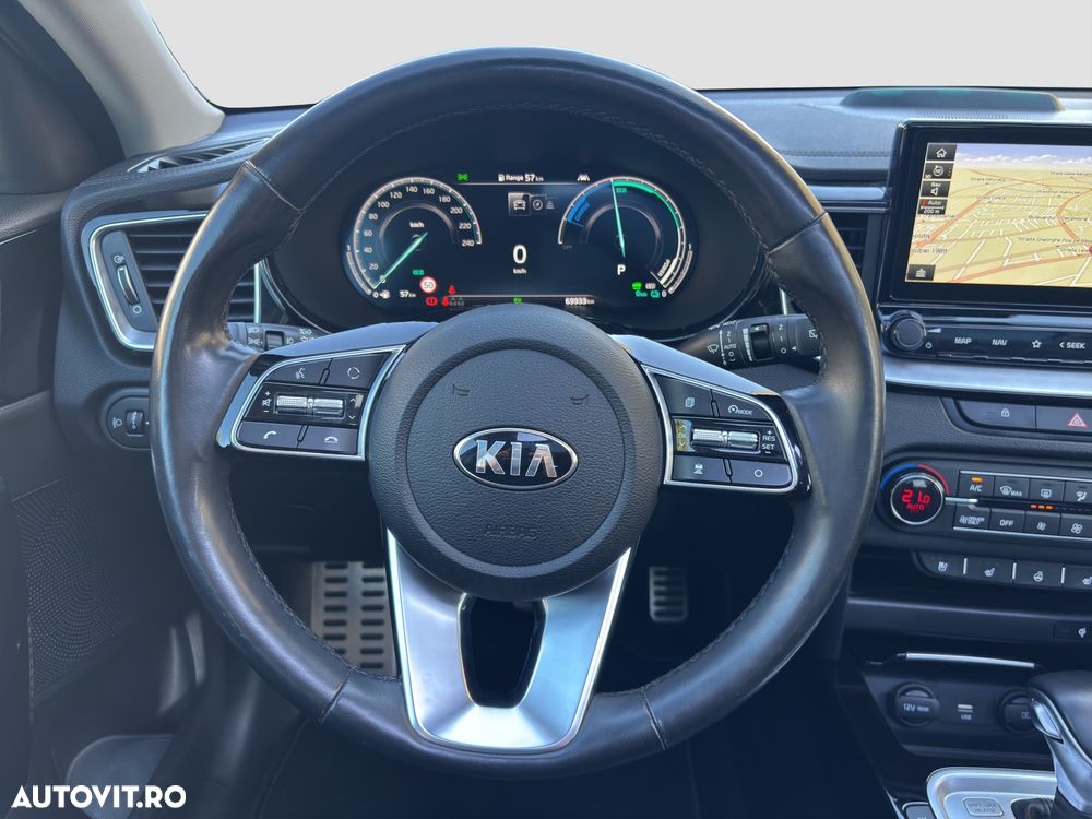 Kia XCeed 1.6 GDI DCT6 OPF PLATINUM - 16