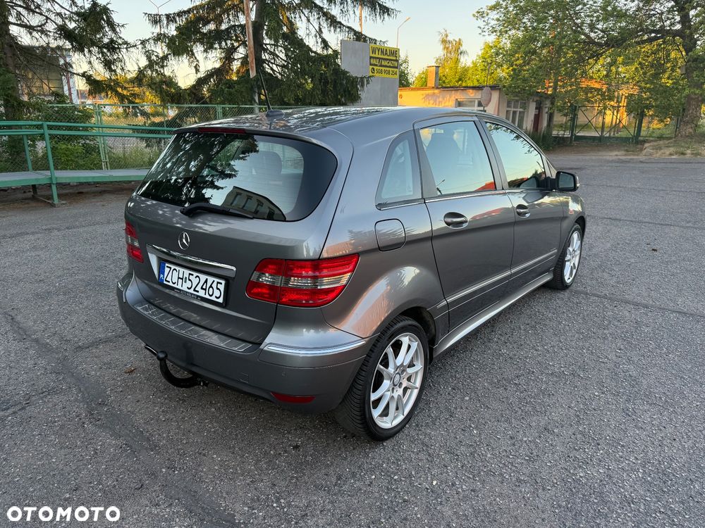 Mercedes-Benz Klasa B 180 BlueEFFICIENCY SPORT EDITION - 5